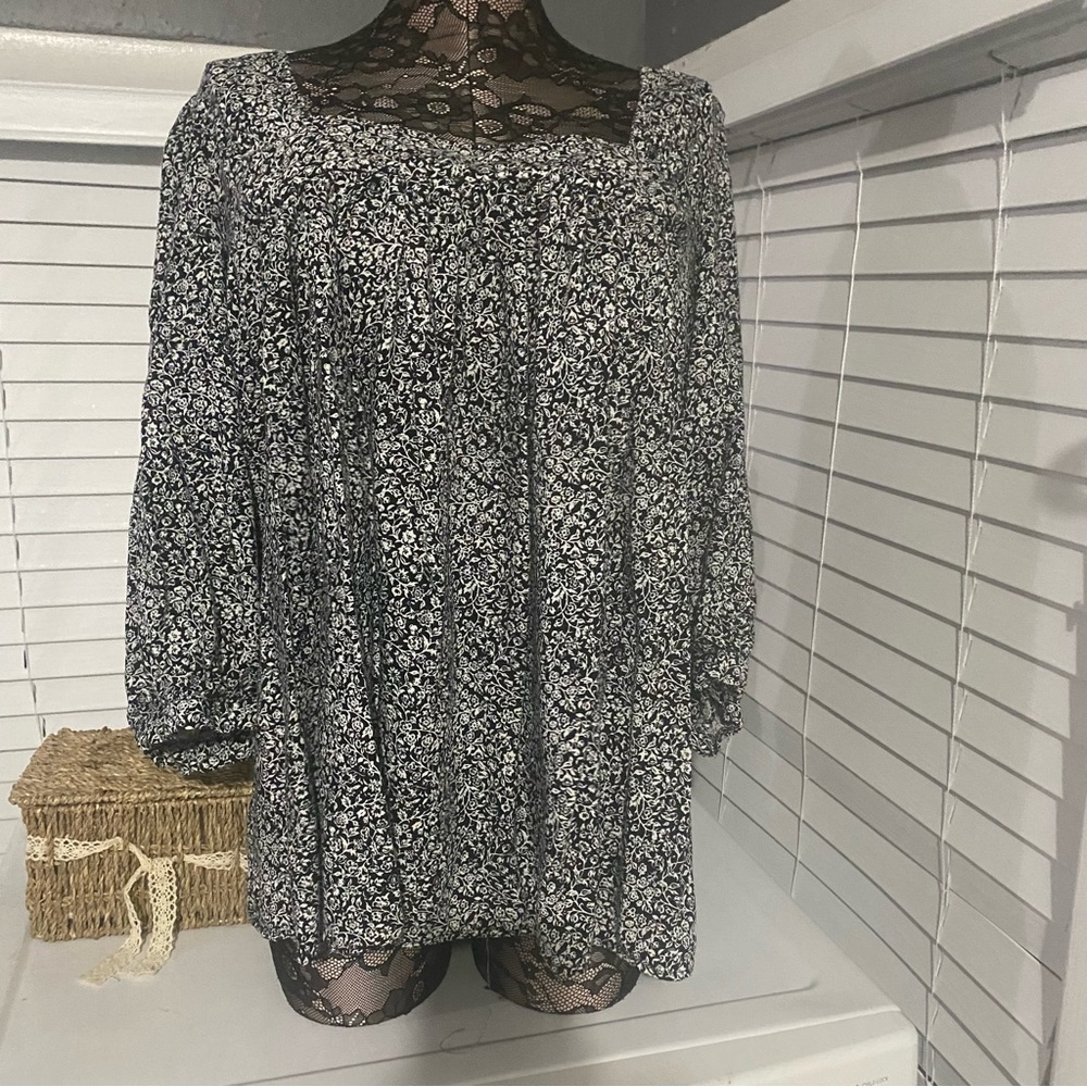 Jones &Co top size 1X